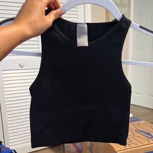 Black Sleeveless Crop Top